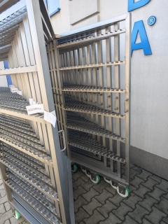 WÓZKI WĘDZARNICZE TYPU Z NOWE WÓZKI WĘDZARNICZE TYPU Z NOWE