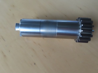 HANDTMANN - WAŁEK SPRZĘGŁOWY 837316 , WAŁEK ZĘBATY 835128